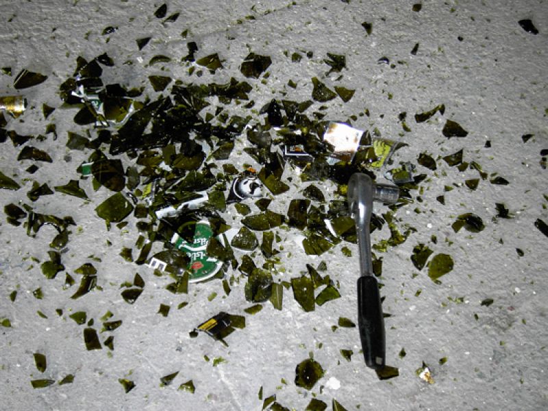 ReTec Flaschenbrecher output