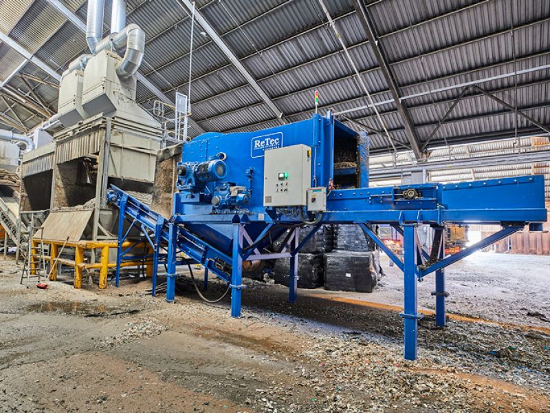 Ballenöffner bei Aalborg Portland